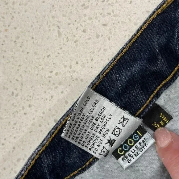 COOGI Jean Shorts Size 9/10 - Picture 7 of 13